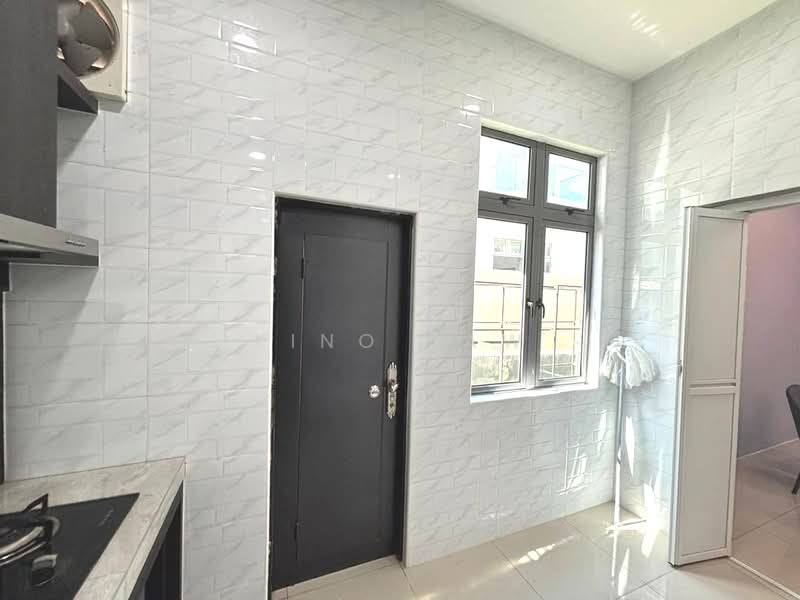 Cluster House for Sale in Taman Bukit Skudai (Skudai) - Kino Jaw - Kitchen - PropertyGuru.com.my
