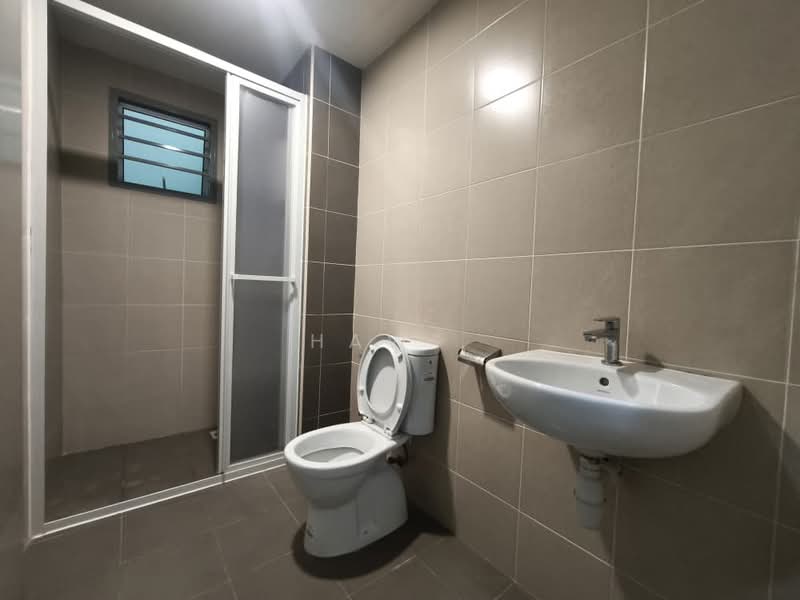 Service Residence for Rent at Serviced Residence @ Razak City Residences (RC Residences) - Haw . - Bathroom - PropertyGuru.com.my