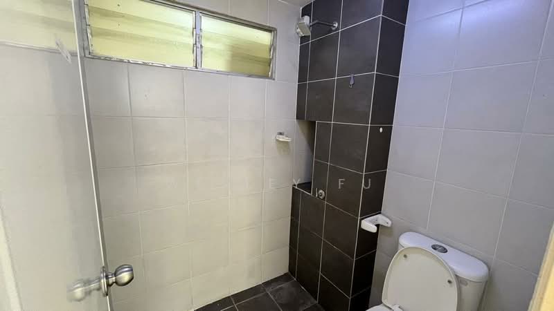 Condominium for Sale at D' Camellia - Wesley Fu - Bathroom - PropertyGuru.com.my