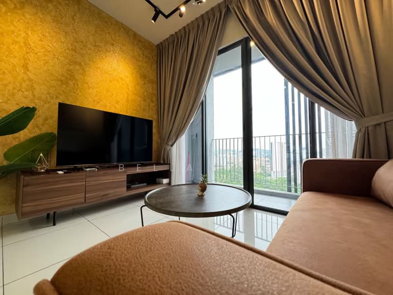 Pangsapuri untuk Dijual di Sky Curve - Bella Tan - Living Room - PropertyGuru.com.my