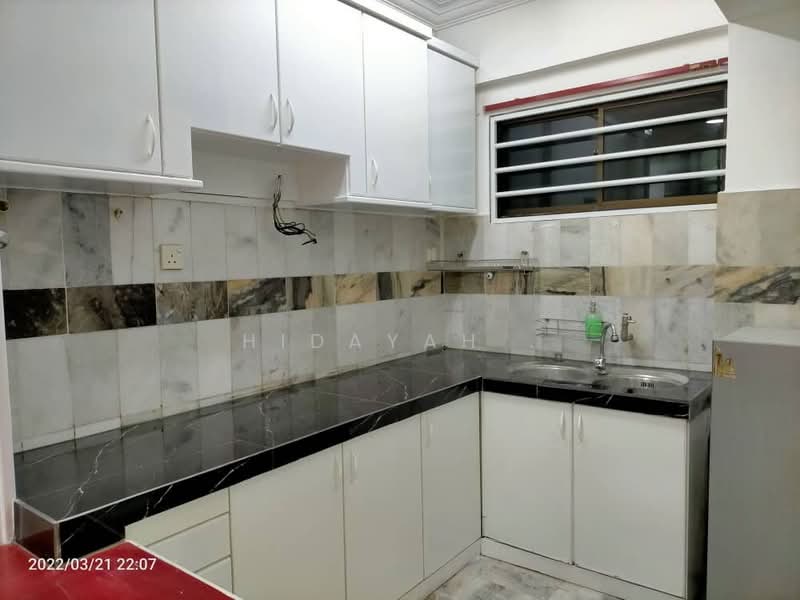 Pangsapuri untuk Disewa di Pangsapuri Ria Apartment C (Ruby Tower) - Hidayah . - Kitchen - PropertyGuru.com.my