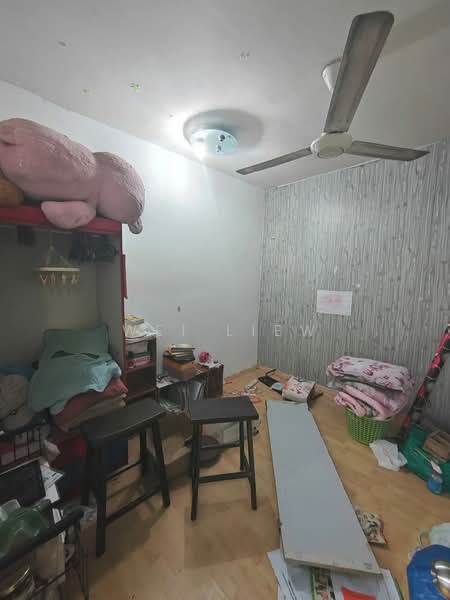 Pangsapuri untuk Dijual di Pangsapuri Putra - Wei Liew - Bedroom - PropertyGuru.com.my