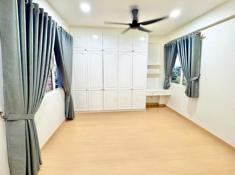 Condominium for Sale at Tiara Kelana - Azli Ibrahim - Bedroom - PropertyGuru.com.my