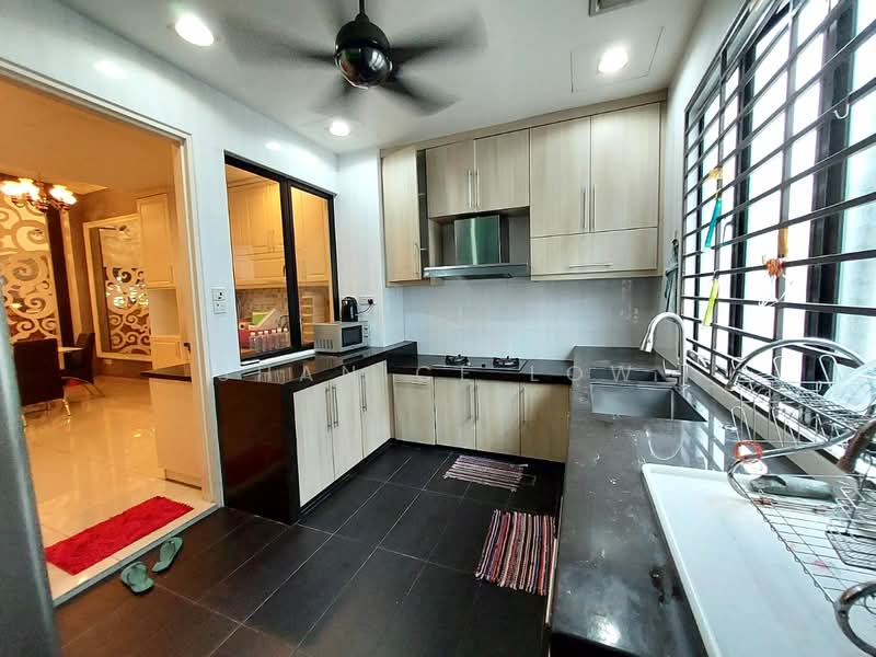 2-storey Terraced House for Sale in Bandar Puteri Puchong (Puchong) - Shanice Low - Kitchen - PropertyGuru.com.my
