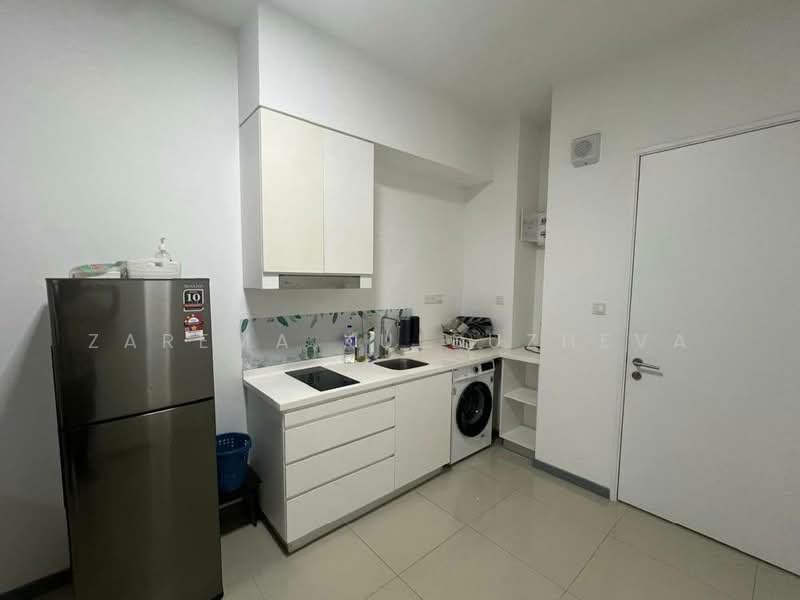 Service Residence for Rent at Southlink - Zarema Kulbuzheva - Kitchen - PropertyGuru.com.my