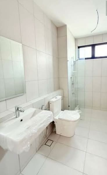 Rumah Berkembar untuk Disewa di Elmina (Shah Alam) - KHOO . - Bathroom - PropertyGuru.com.my