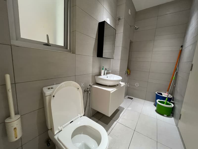 2-storey Terraced House for Sale in Kota Emerald (Rawang) - Jacky Yong - Bathroom - PropertyGuru.com.my