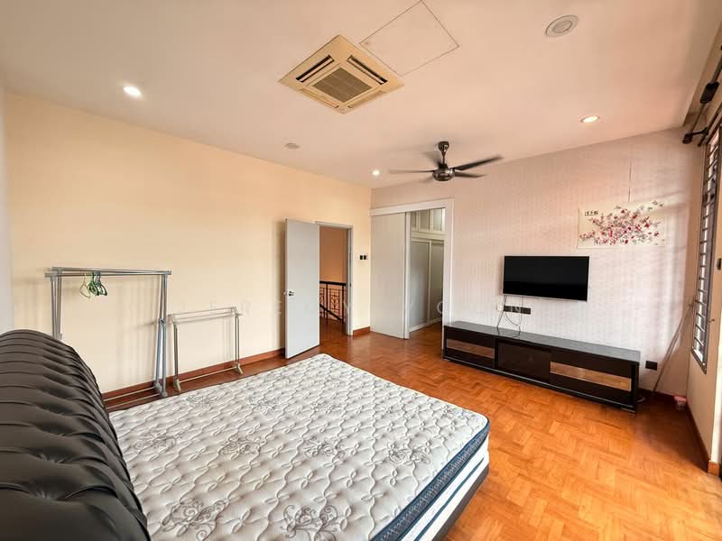 Rumah Teres 2 Tingkat untuk Dijual di Taman Pelangi Indah (Ulu Tiram) - Jeremy Voon - PropertyGuru.com.my
