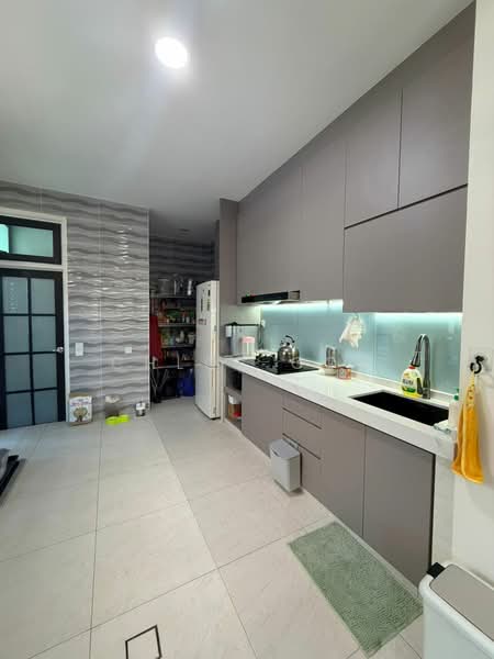 Rumah Kluster untuk Dijual di Eco Botanic (Iskandar Puteri (Nusajaya)) - Chloe Goh - Kitchen - PropertyGuru.com.my