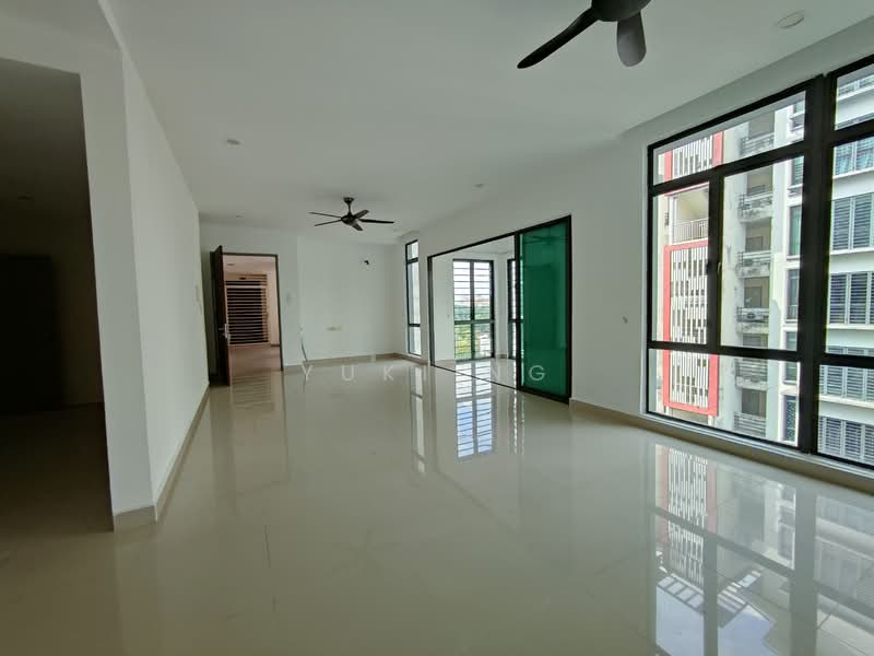 Kondominium untuk Dijual di Alam Desa @ Park Village - Yuki Ng - Living Room - PropertyGuru.com.my