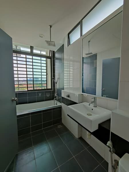 Kondominium untuk Dijual di Alam Desa @ Park Village - Yuki Ng - Bathroom - PropertyGuru.com.my