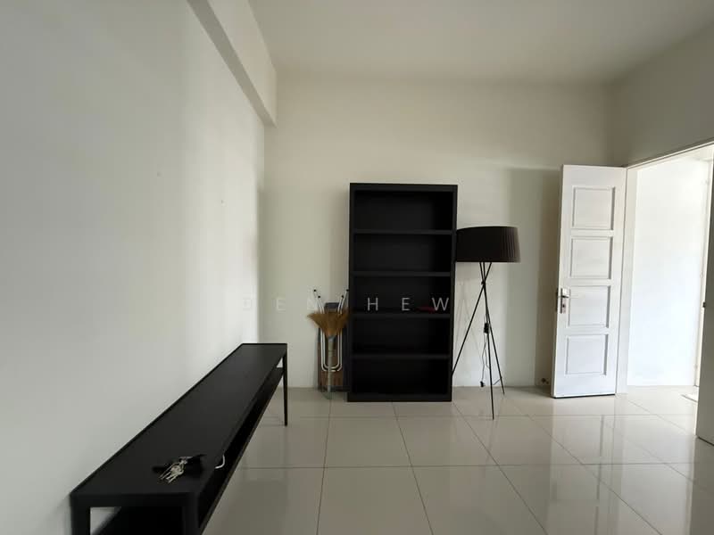 2-storey Terraced House for Rent in Pulau Pinang (Jelutong) - Ben Hew - Living Room - PropertyGuru.com.my