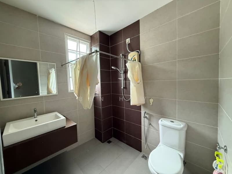 2-storey Terraced House for Rent in Pulau Pinang (Jelutong) - Ben Hew - Bathroom - PropertyGuru.com.my