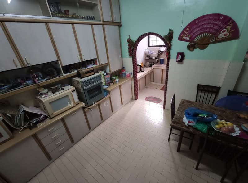 Rumah Teres 2 Tingkat untuk Dijual di Taman Selayang Jaya (Selayang) - Marcus Lee - Kitchen - PropertyGuru.com.my