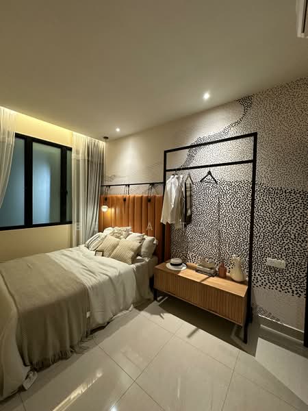 Pangsapuri untuk Dijual di Pinegate Residency Project~Kimlun Land - Bella Tan - Bedroom - PropertyGuru.com.my