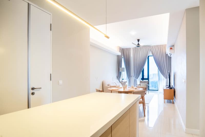 Servis Apartment untuk Disewa di The Sentral Suites - Eddy Lee - Living Room - PropertyGuru.com.my