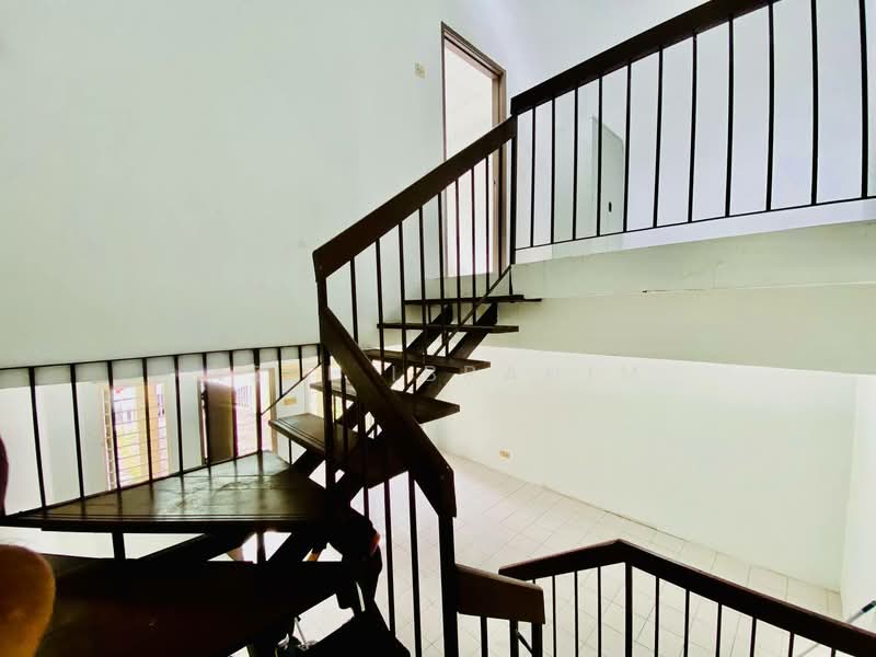 2-storey Terraced House for Sale in Taman Lestari Putra (Seri Kembangan) - Azli Ibrahim - Interior - PropertyGuru.com.my