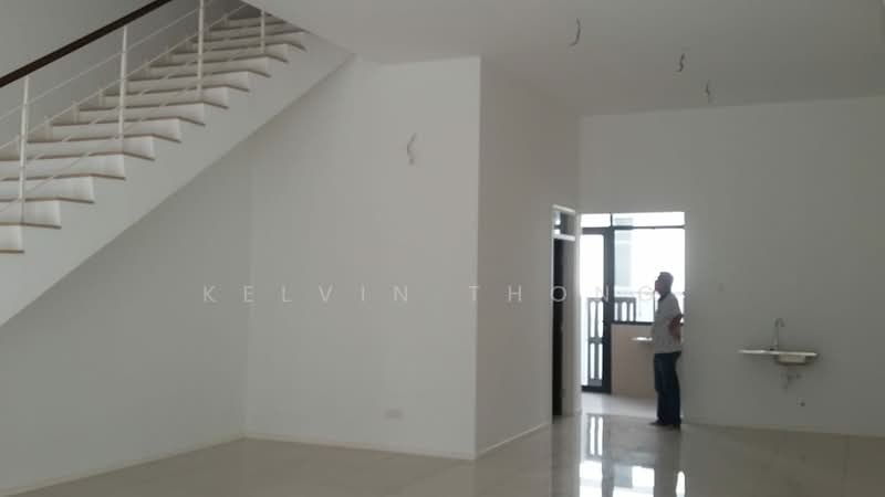 Rumah Teres 3 Tingkat untuk Dijual di Taman Puncak Jalil (Seri Kembangan) - Kelvin Thong - Interior - PropertyGuru.com.my