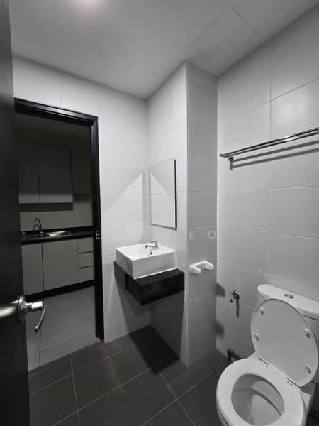 Service Residence for Rent at KSL Residence @ Daya - Eve Neo - Bathroom - PropertyGuru.com.my