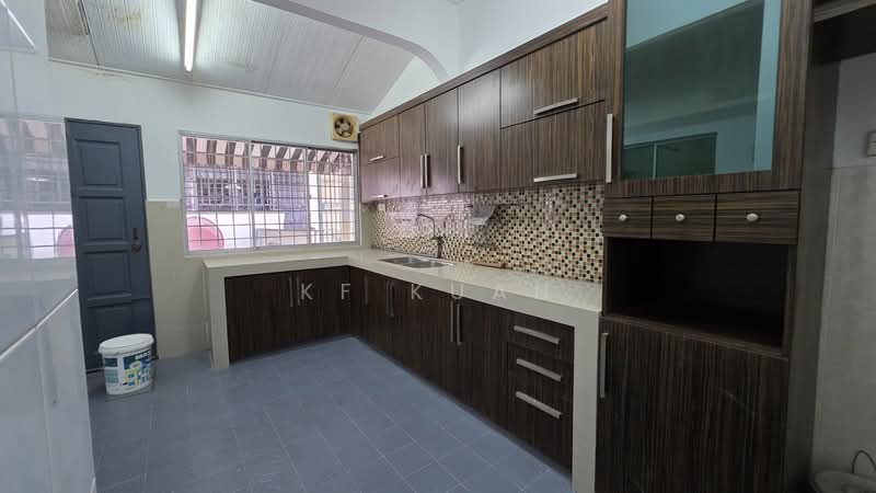 1-storey Terraced House for Sale in Desa Semenyih (Semenyih) - KF Kuan - Kitchen - PropertyGuru.com.my