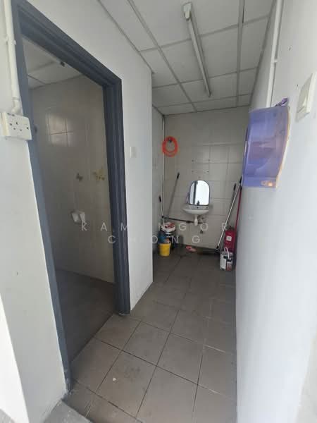 Shop / Office for Rent in Cheras Selatan (Cheras) - Kam Ngor Chong - Corridor - PropertyGuru.com.my