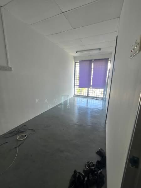 Shop / Office for Rent in Cheras Selatan (Cheras) - Kam Ngor Chong - Interior - PropertyGuru.com.my