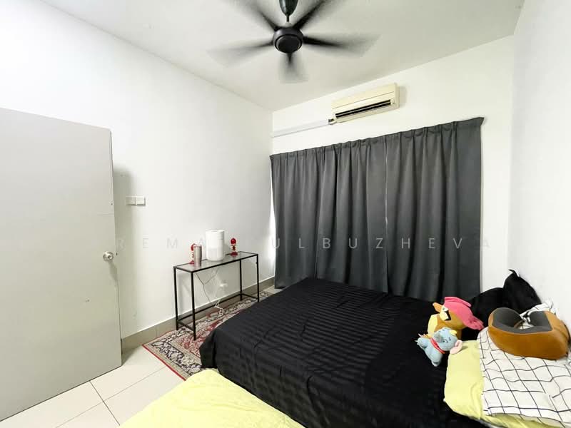 Service Residence for Sale at Serviced Residence @ Razak City Residences (RC Residences) - Zarema Kulbuzheva - Bedroom - PropertyGuru.com.my