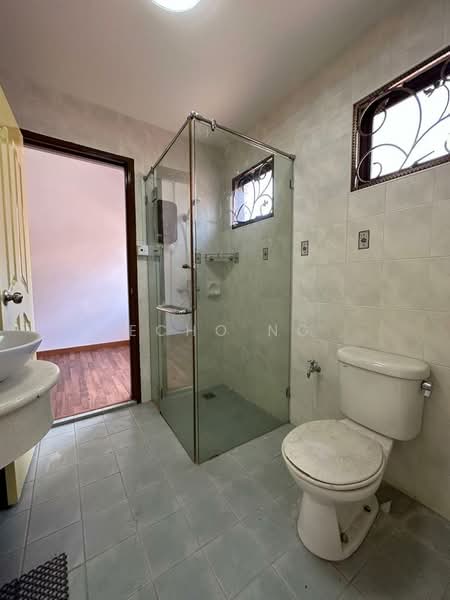 2.5-storey Terraced House for Sale in Kepong (Kuala Lumpur) - Echo Ng - Bathroom - PropertyGuru.com.my