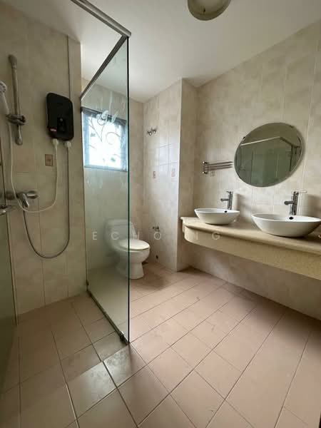 2.5-storey Terraced House for Sale in Kepong (Kuala Lumpur) - Echo Ng - Bathroom - PropertyGuru.com.my