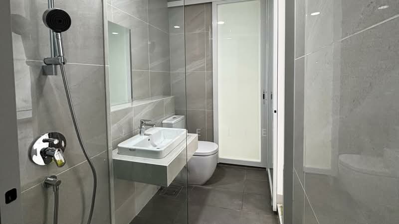 Condominium for Sale at Codrington Residence - Joyce Lee - Sharing Bathroom - PropertyGuru.com.my