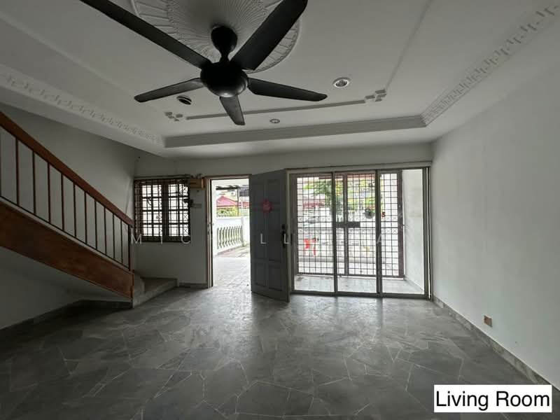 2-storey Terraced House for Sale in Pandan Indah (Ampang) - Michelle Tan - Living Room - PropertyGuru.com.my