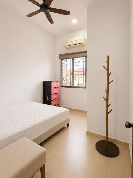 Rumah Teres 2 Tingkat untuk Dijual di Petaling Jaya (Selangor) - Helen Wan - Bedroom - PropertyGuru.com.my