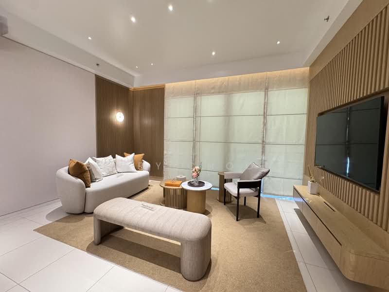 Kediaman Servis untuk Dijual di The Queenwoodz @ Bukit Jalil - Berry Choong - Living Room - PropertyGuru.com.my