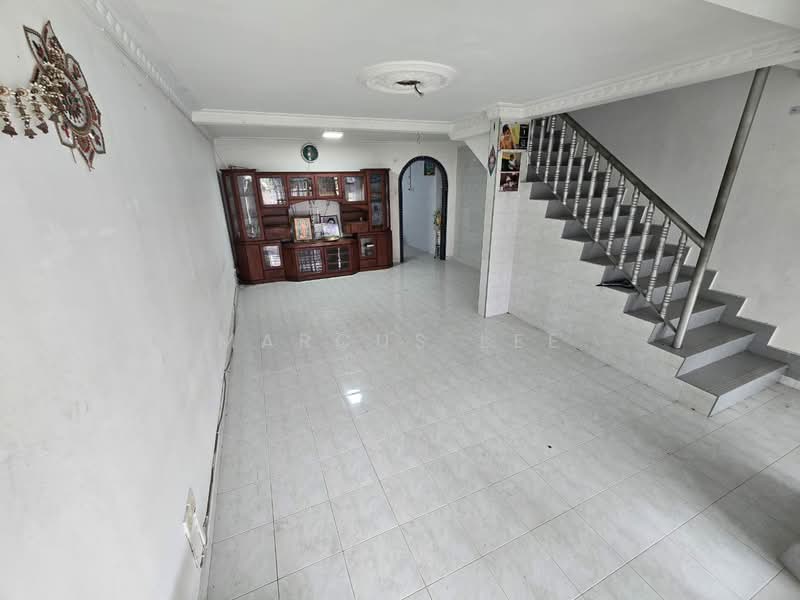 2-storey Terraced House for Sale in Taman Selayang Utama (Selayang) - Marcus Lee - Living Room - PropertyGuru.com.my