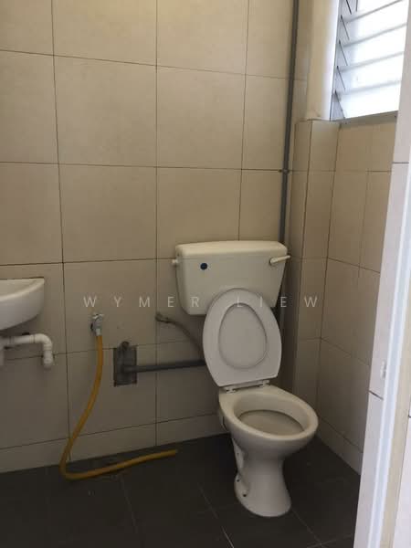 Apartment for Sale at Grandeur Tower - Wymer Liew - Bathroom - PropertyGuru.com.my