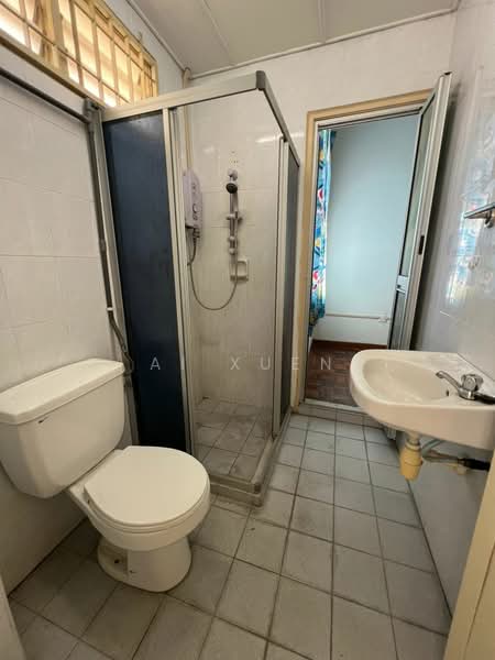 2-storey Terraced House for Sale in Taman Saujana Permai (Bukit Mertajam) - Ai Xuen - Bathroom - PropertyGuru.com.my