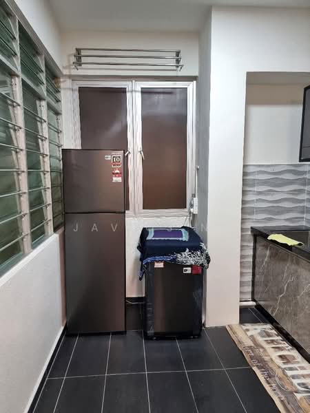 Condominium for Rent at The Waterfront Condominium - Javios Ng - Kitchen - PropertyGuru.com.my