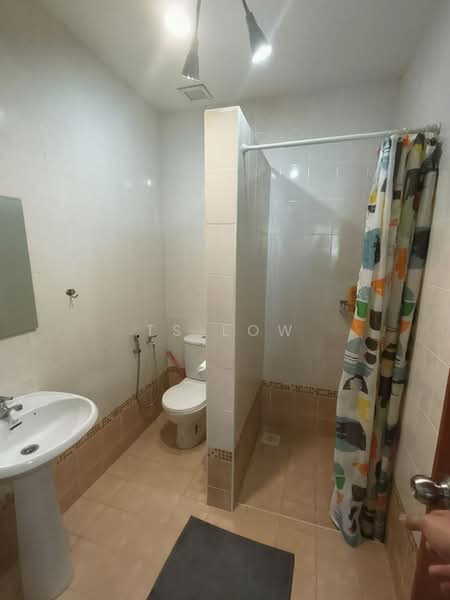 3-storey Terraced House for Sale in Taman Impian Indah (Bukit Jalil) - TS Low - Bathroom - PropertyGuru.com.my