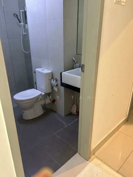 Condominium for Rent at Tropicana Bay Residences - Amy Tan - Bathroom - PropertyGuru.com.my