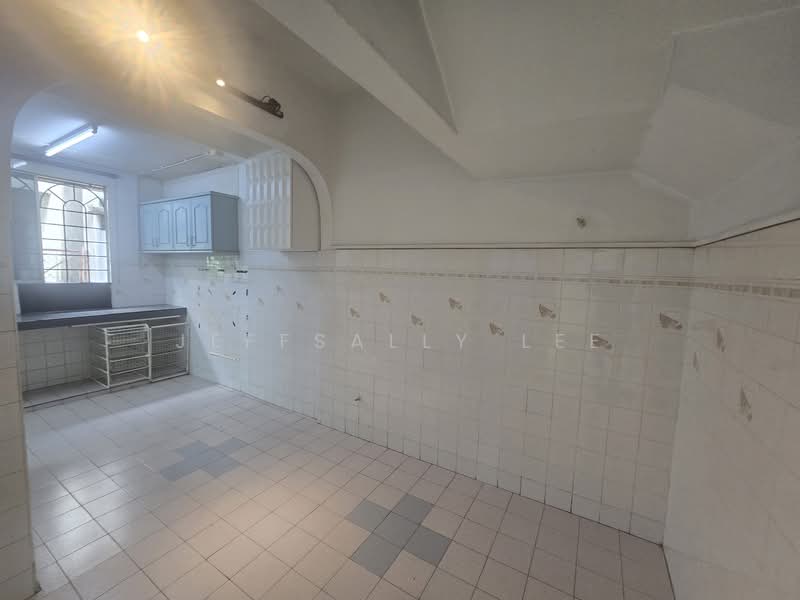 2-storey Terraced House for Sale in Usj 6 (Subang Jaya) - JeffSally Lee - PropertyGuru.com.my