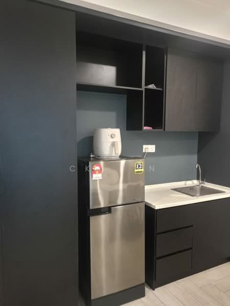 Service Residence for Rent at Service Office Suite (SOS) @ Empire City - CK. Tan - Kitchen - PropertyGuru.com.my