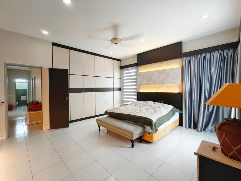 2-storey Terraced House for Sale in Setia Tropika (Johor Bahru) - Joan Tong - Bedroom - PropertyGuru.com.my