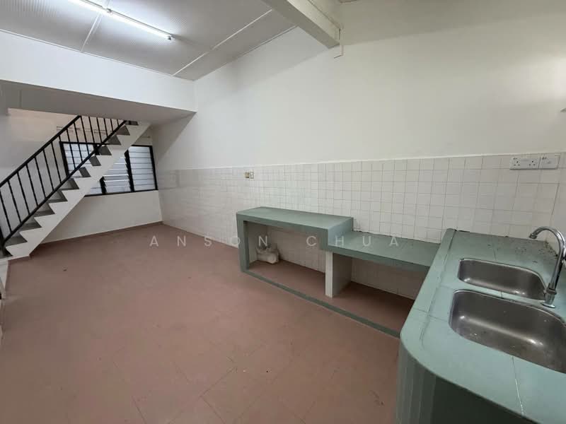 1-storey Terraced House for Sale in Taman Johor Jaya (Johor Bahru) - Anson Chua - Kitchen - PropertyGuru.com.my