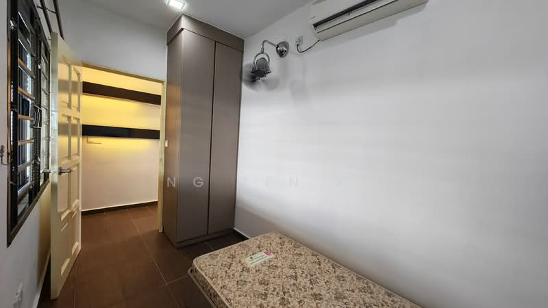 2.5-storey Terraced House for Sale in Taman Sutera Utama (Skudai) - NG ZEN XI - Bedroom - PropertyGuru.com.my