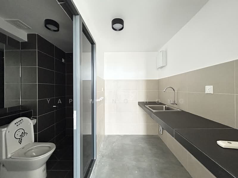 Pejabat untuk Disewa di Mutiara Central (Cheras) - Yap Weng Hong - Bathroom - PropertyGuru.com.my