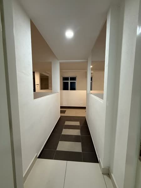 Servis Apartment untuk Disewa di MIRAI Residences - Sarah Chee - Corridor - PropertyGuru.com.my