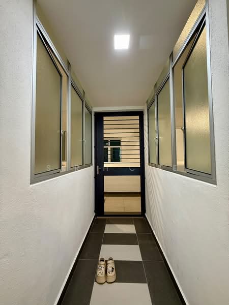 Servis Apartment untuk Disewa di MIRAI Residences - Sarah Chee - Entrance - PropertyGuru.com.my