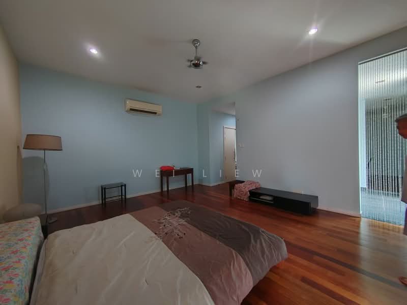 Bungalow for Sale in Seri Kembangan (Selangor) - Wei Liew - Bedroom - PropertyGuru.com.my