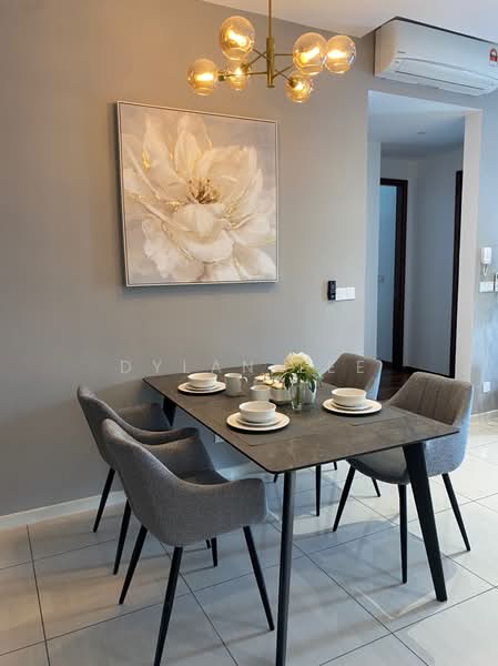 Condominium for Rent at Queens Residences Q1 @ Queens Waterfront - Dylan Lee - Dining Room - PropertyGuru.com.my