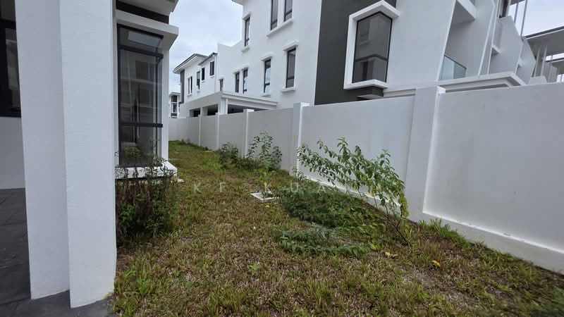 Cluster House for Sale in Abadi Heights (Puchong) - KF Kuan - Exterior - PropertyGuru.com.my